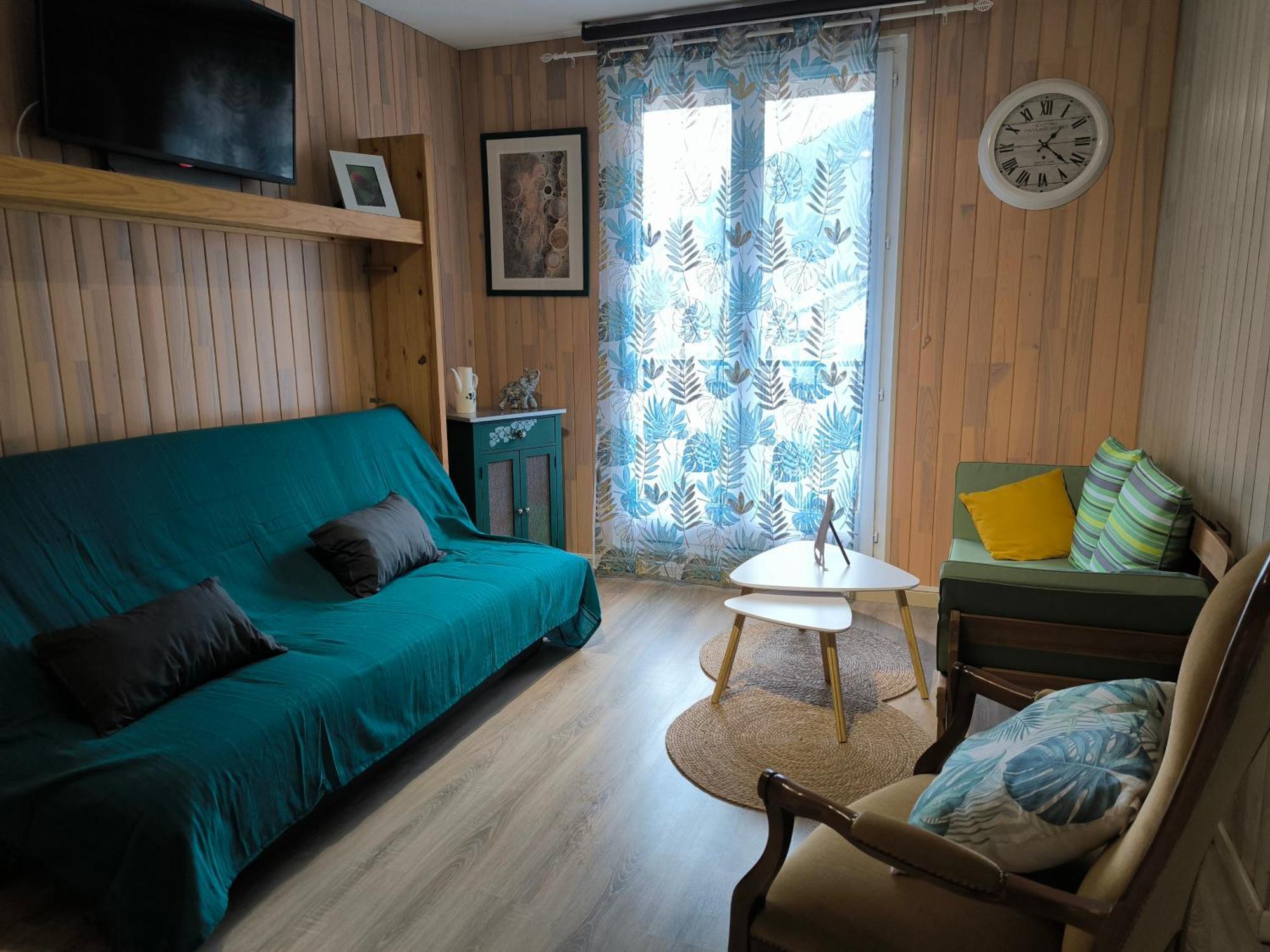 Appartement Vert Tendre Face A La Montagne Bagnères-de-Luchon Eksteriør bilde